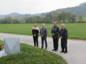 1074_1478096711_2016_1_nov_5